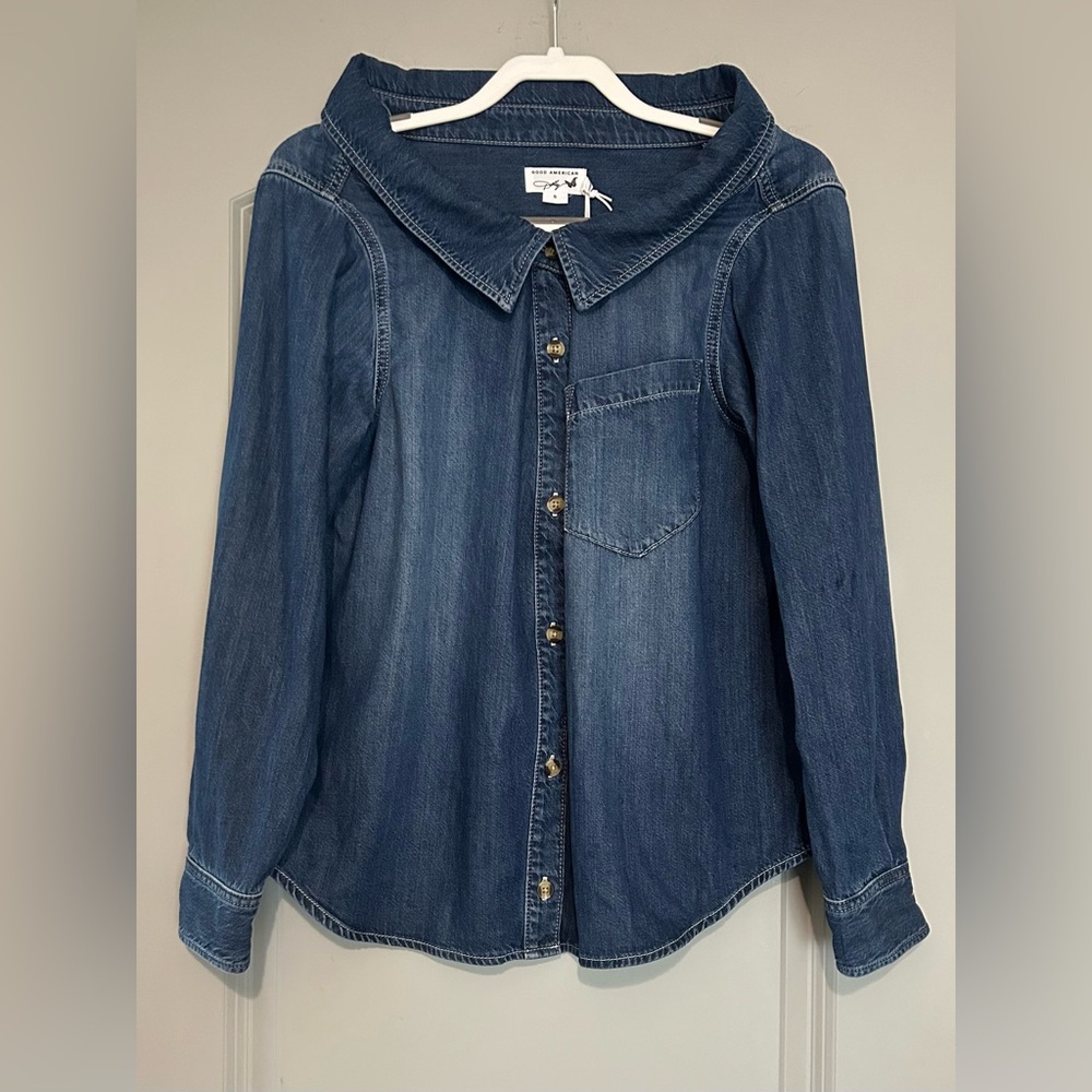 Good American x Dolly Collab Denim Button-Up Shirt | Medium Wash | Size S NWT - Picture 2 of 6